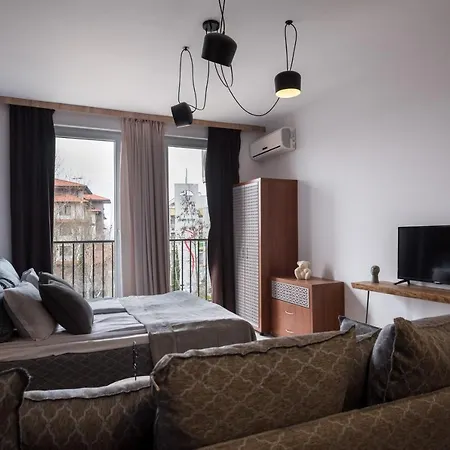 Апартамент Sunny View Central